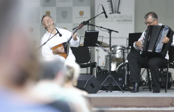 p._15.2_balalaika_-_facundo_santana