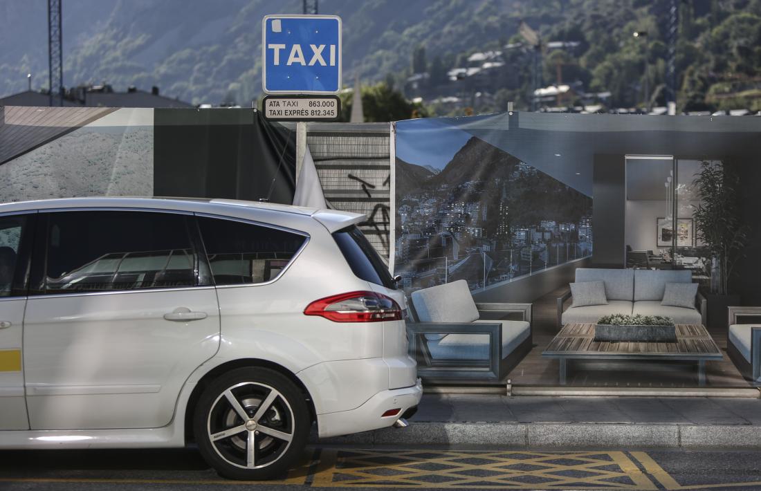 3.000 litres de carburant seria el que gastaria un particular, segons el president de l’ATA, Marcio Pereira.