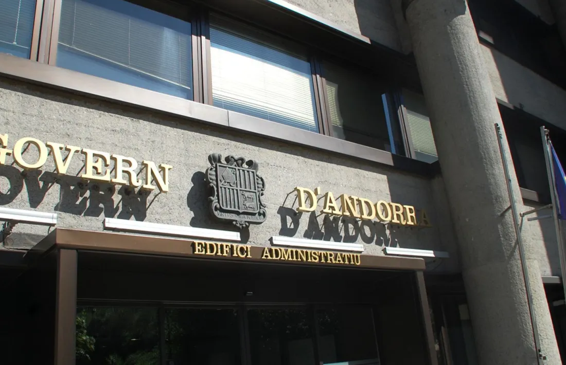 L'edifici administratiu de Govern.