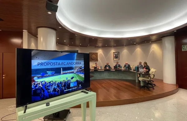 p._03_comu_prada_de_moles