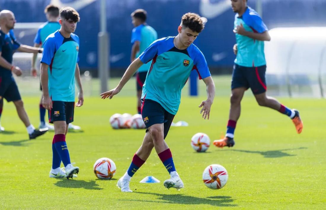 Mika Mármol en un dels entrenaments de pretemporada a la ciutat esportiva del Barça.