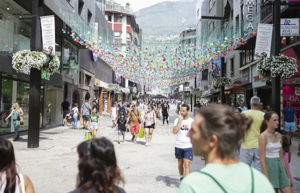 p._03_turistes_-_facundo_santana_0