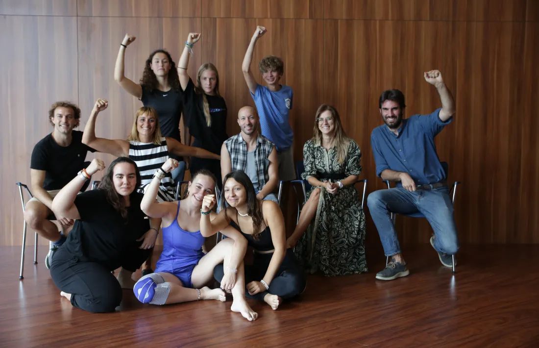 Sis han estat els joves escollits per formar part d’aquesta “prova pilot”, la primera promoció, de la companyia Jo Dansa. 
