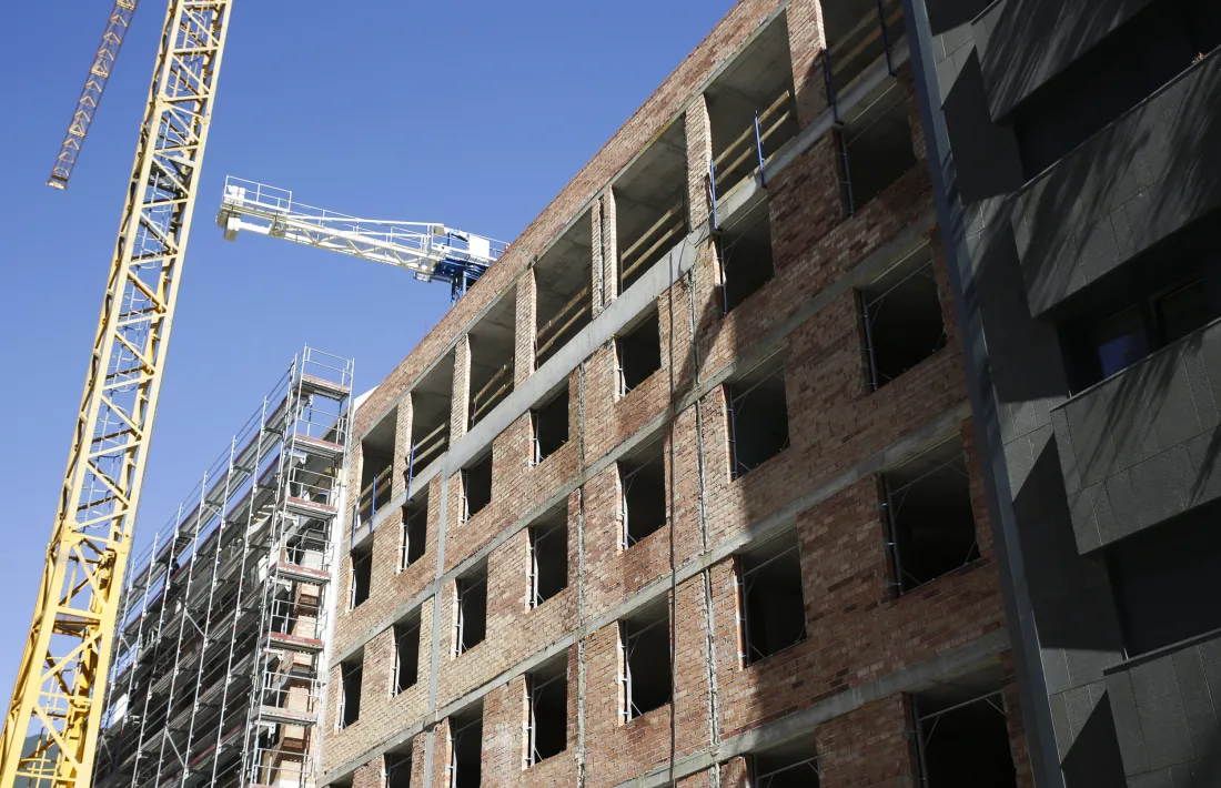 La superfície visada s’ha enfilat el primer semestre fins als 200.000 metres quadrats, el doble que el 2021.