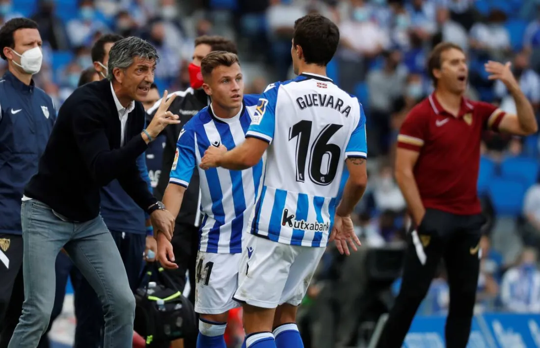 Germán Varela rep instruccions d’Imanol Alguacil el curs passat a Sant Sebastià.