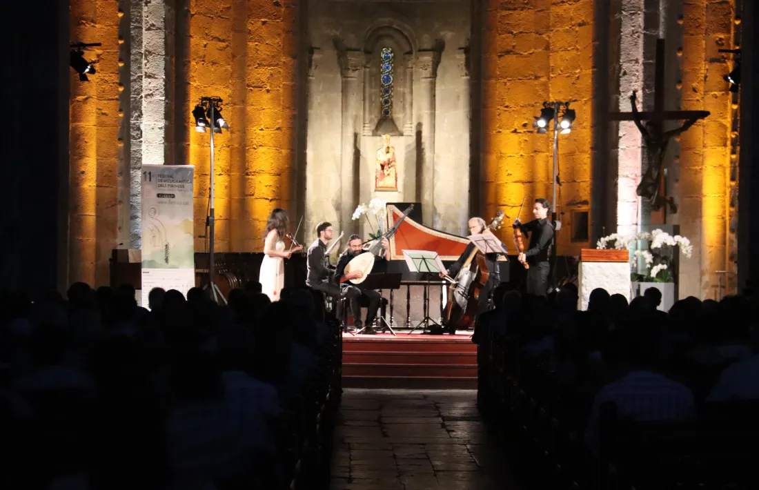 Un moment de l'actuació de Musica Alchemica a la catedratl de la Seu que va obrir el festival.