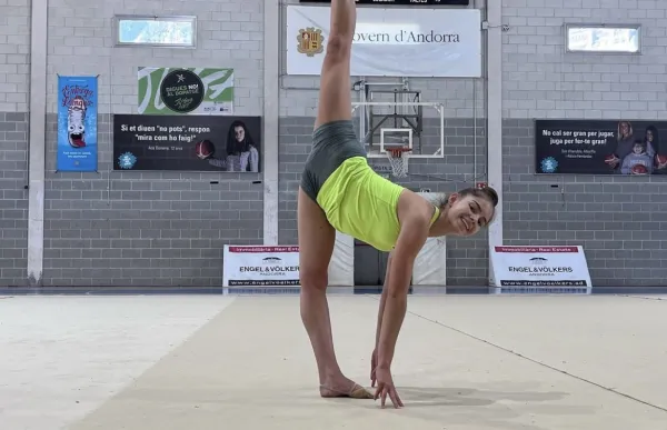 p._30_berta_miquel_gimnasta
