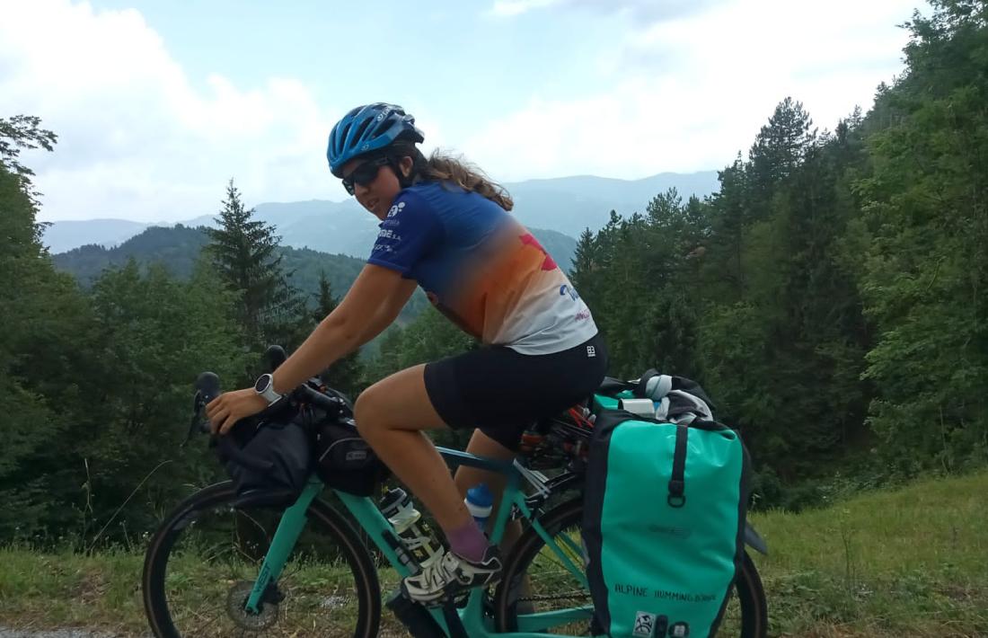 Andrea Sinfreu en una de les etapes de la llarga travessa.