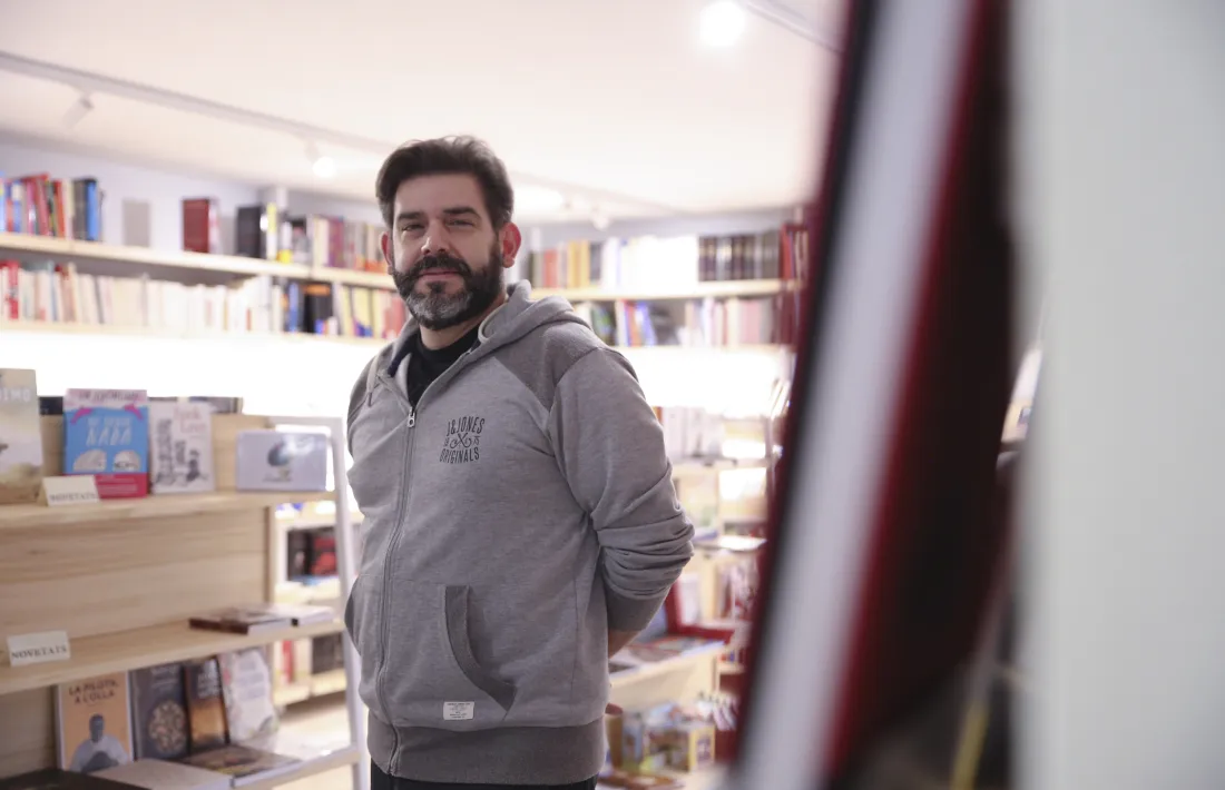 Haurem d’esperar al gener per al nou Gálvez: els relats de ‘Succedanis d’eternitat’, a Més Llibres.