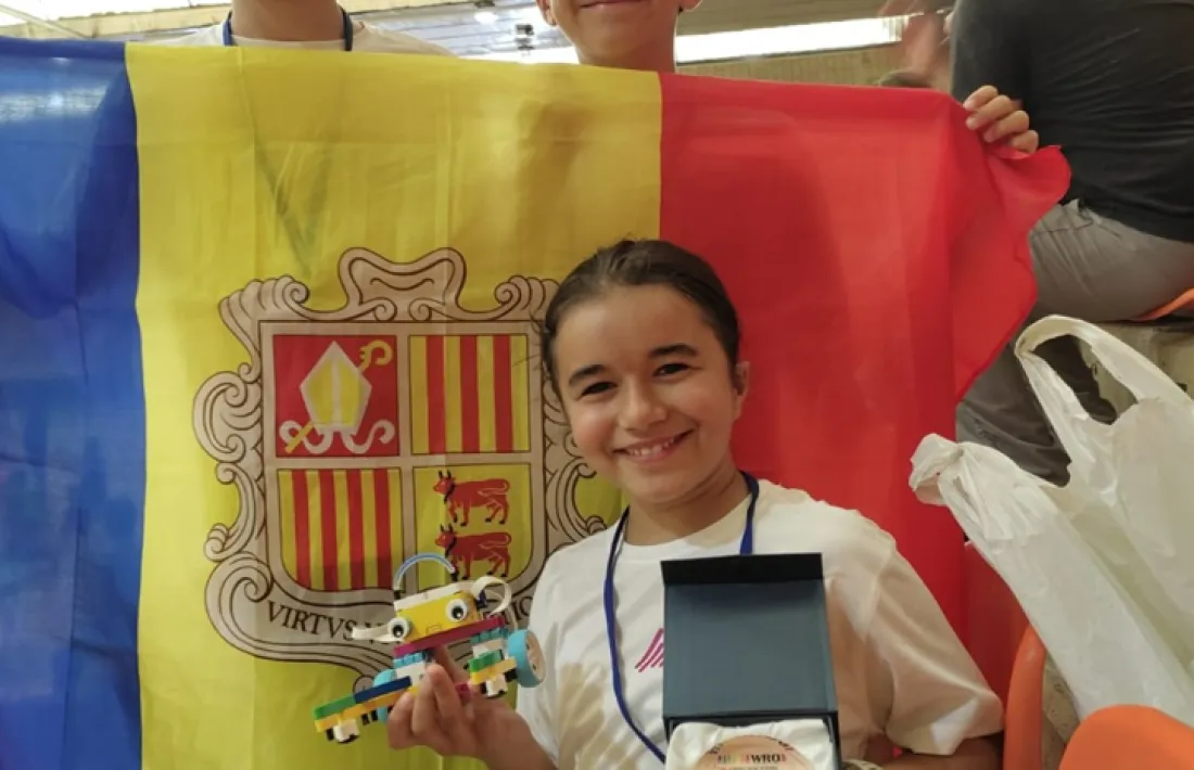L'equip de l'escola andorrana del Pas de la Casa.