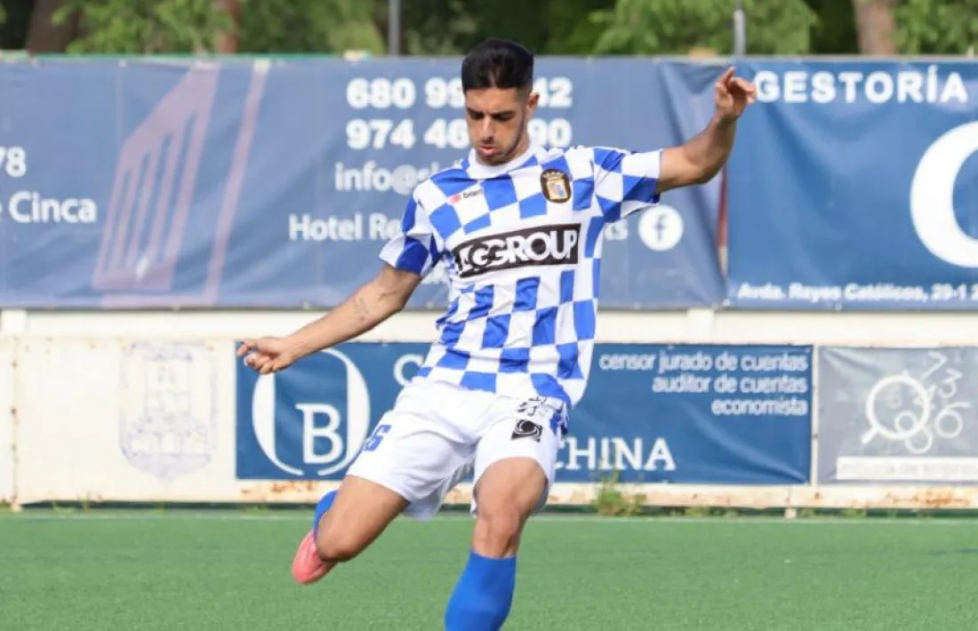 Èric Vales, amb el Tamarite de tercera.