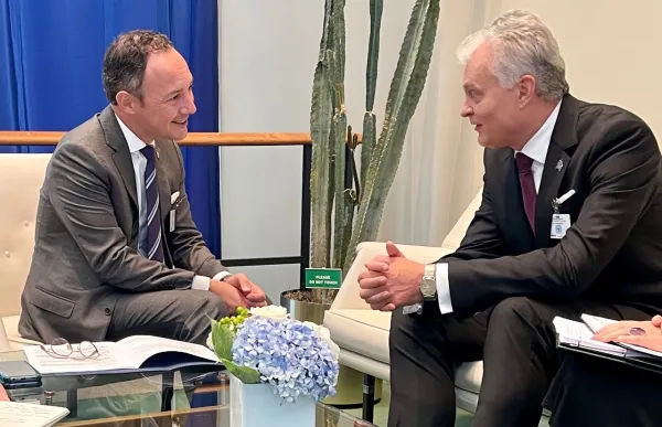 p._08_espotlituania_govern