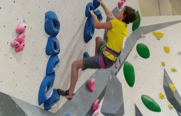 p._29_laia_taulats_escalada_fam