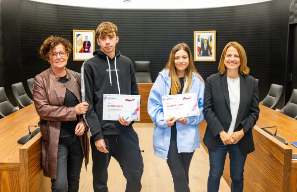 joves_okupat_escaldes