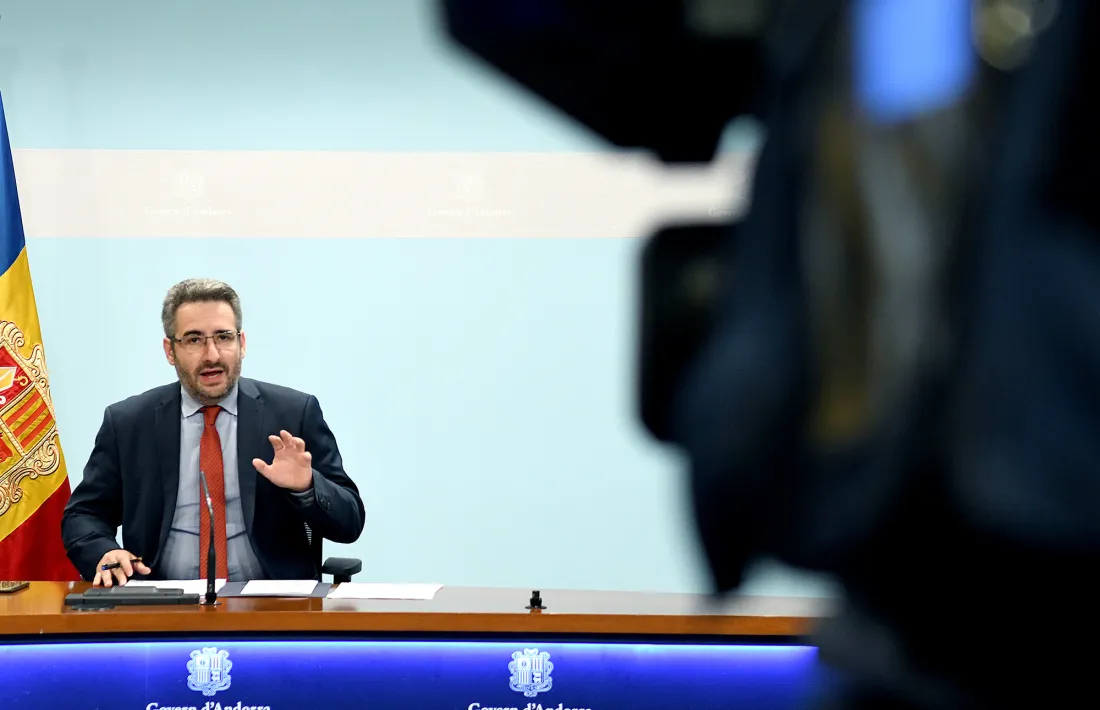 El titular de Finances, Eric Jover, en la compareixença posterior al consell de ministres d’avui.