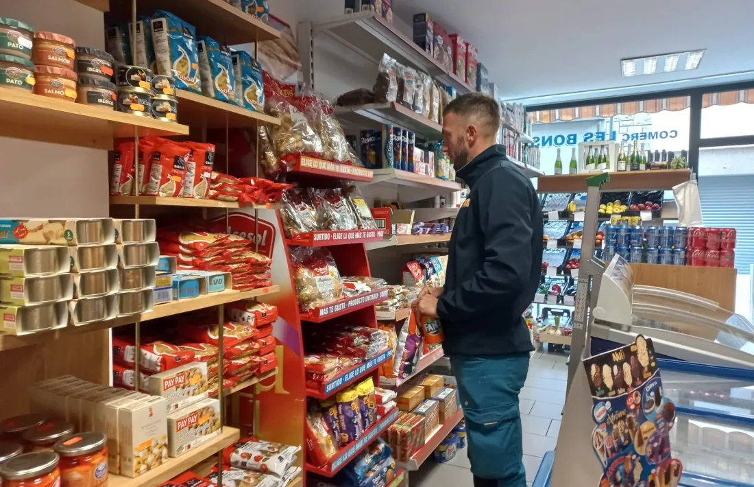 El Comerç Les Bons va treballar molt durant la pandèmia, però amb l’esclat de la guerra la gent va tornar als grans magatzems.