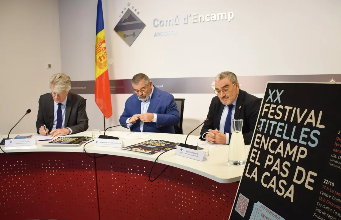 Tribolet, Rascagneres i Ros han presentat la 20a edició del festival de titelles.