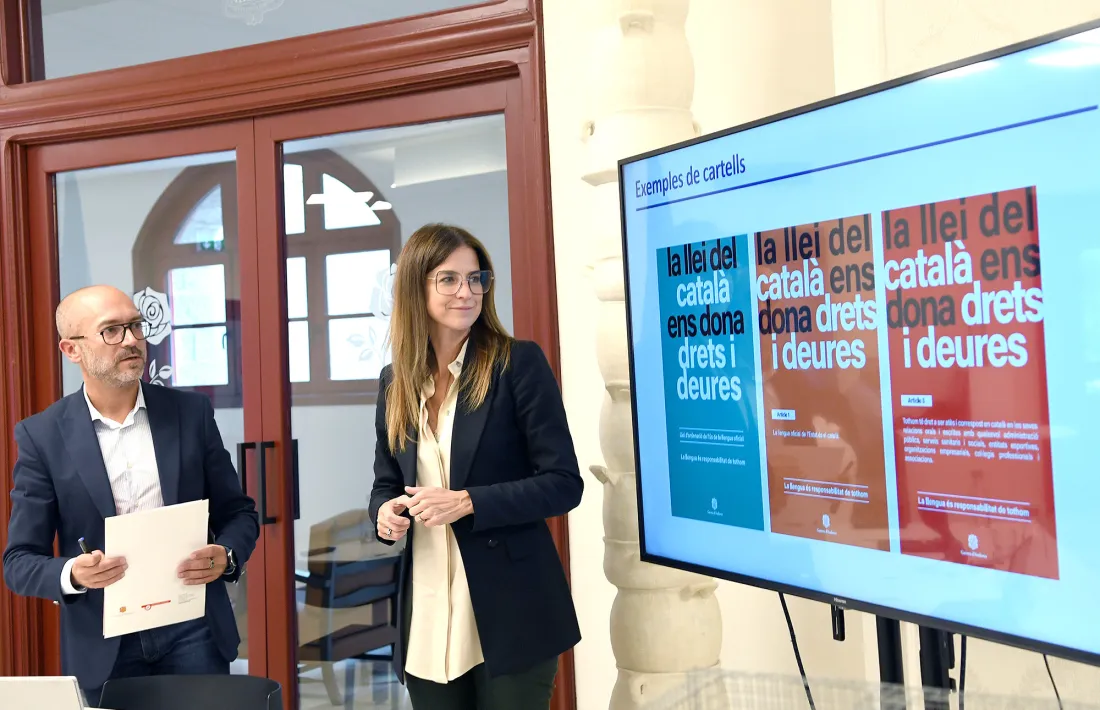 Joan Sans i Sílvia Riva han presentat la nova campanya del català a la seu de Cultura a Encamp.