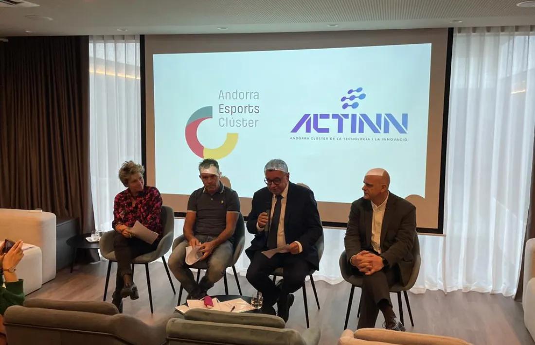 Riu, Marticella, Moles i Martín, en la signatura del conveni de col·laboració entre l'Andorra Esports Clúster i Actinn.