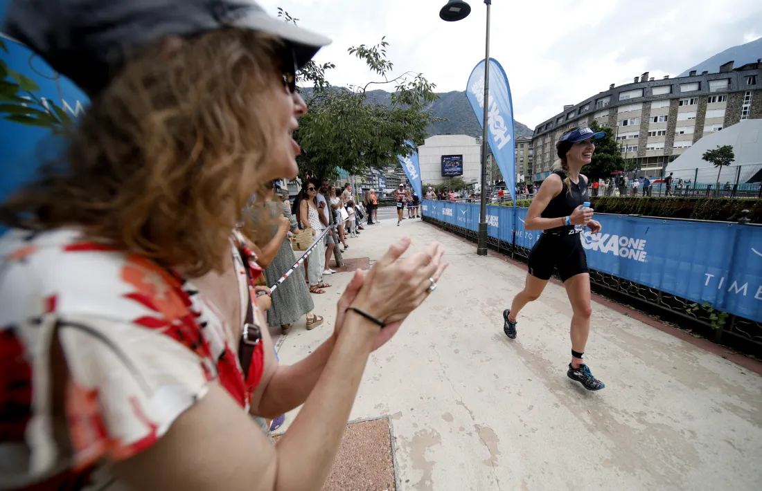 Una participant en la prova de l’Ironman.