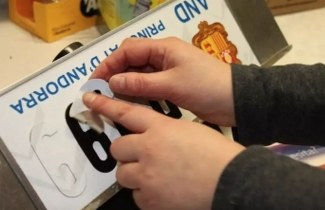 La matrícula d'un vehicle.