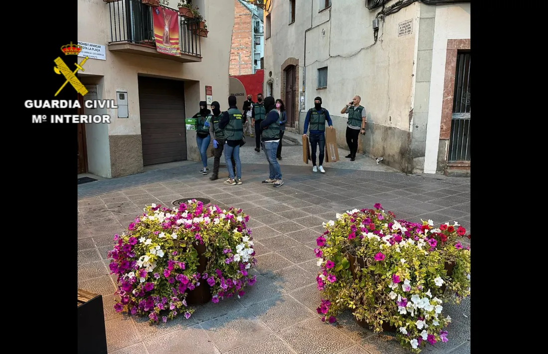 Imatge facilitada per la Guardia Civil de l'operació al Pont de Suert. 