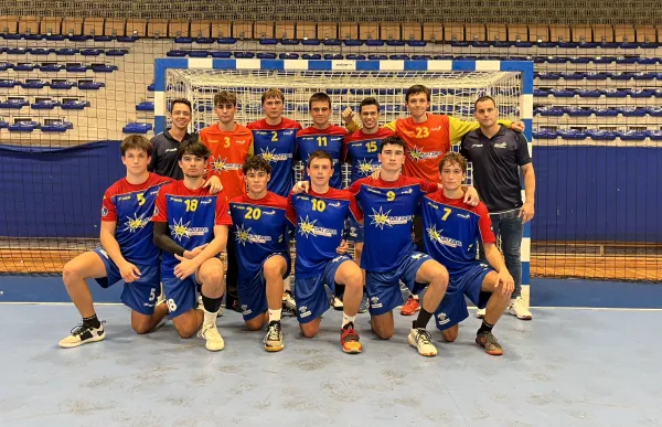 p._29_seleccio_sub-20_handbol_a_kosovo