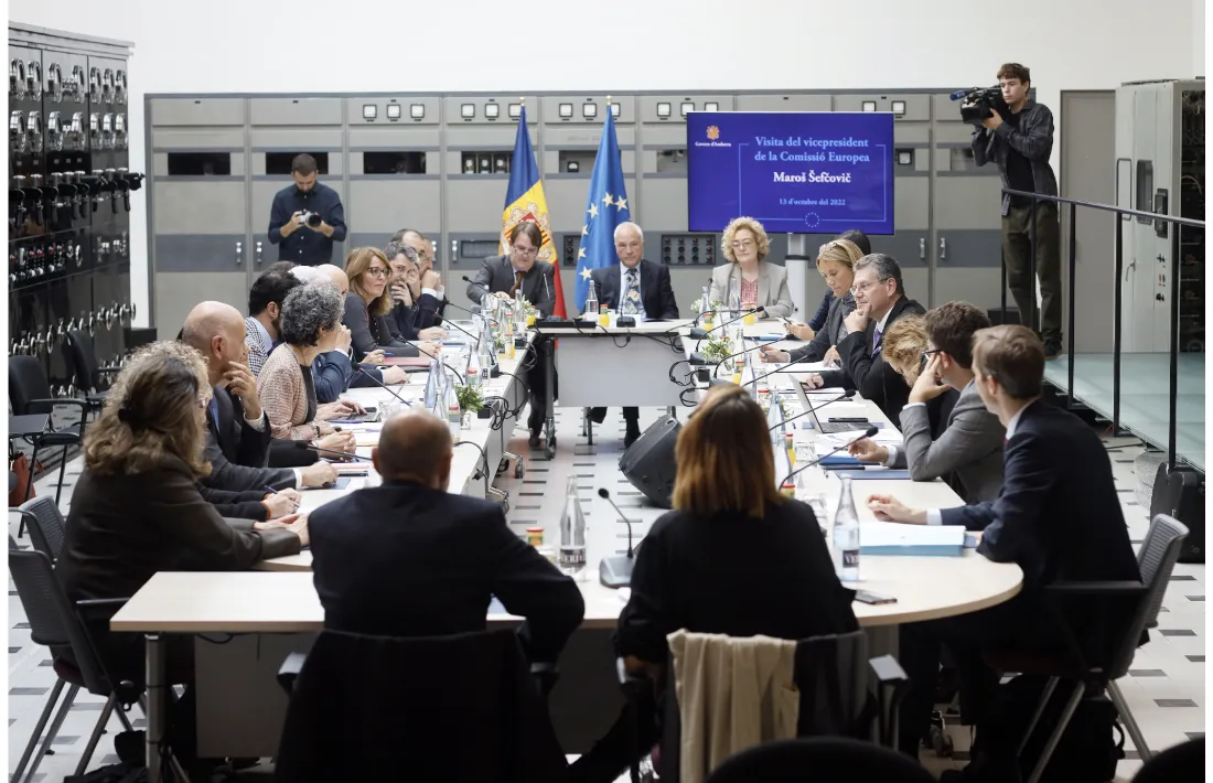 El vicepresident de la Comissió Europea es va reunir amb els agents socials i econòmics per copsar la percepció sobre l’acord.