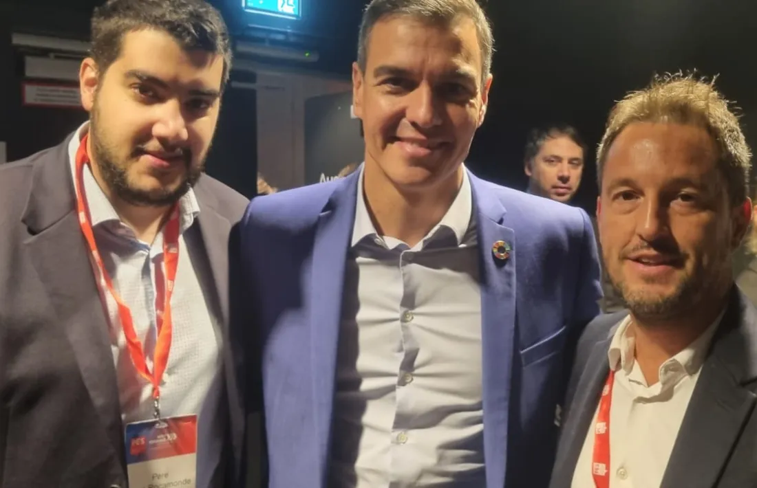 Pere López i Pere Baró amb el president espanyol, Pedro Sánchez.