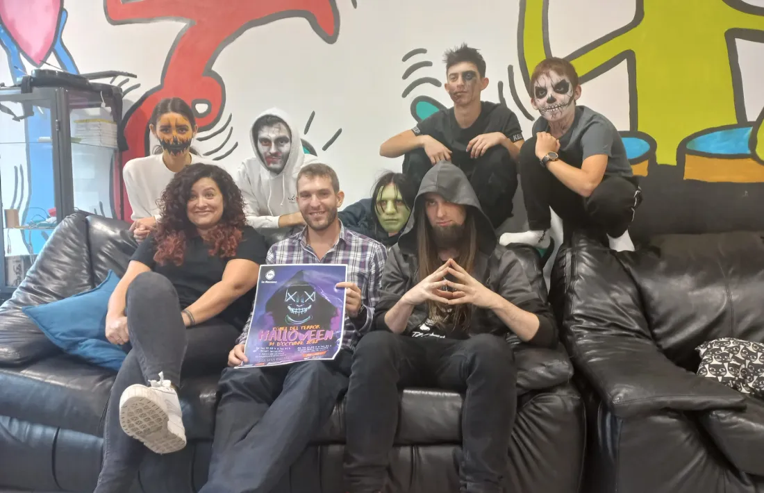 Els joves del Punt 400 i els voluntaris de Frikis Andorra ja estan preparant el passatge.