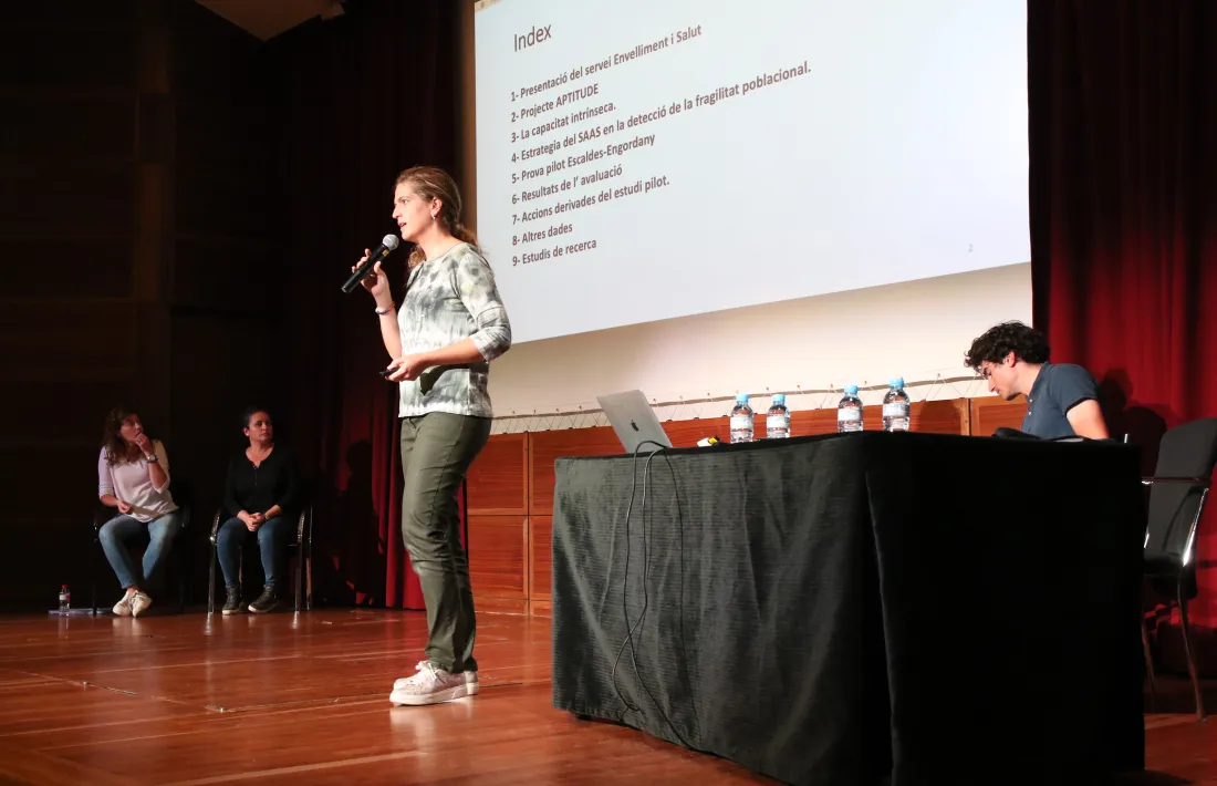 La doctora Eva Heras durant la presentació dels resultats, aquesta tarda.