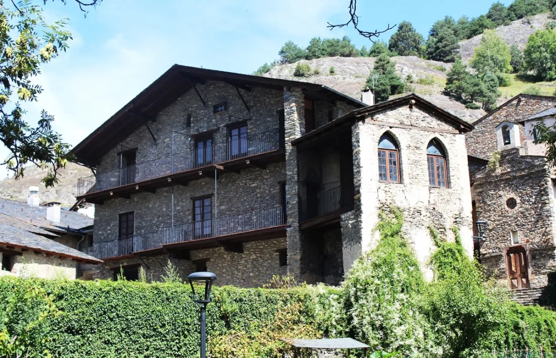 Casa Rossell és des del 1995 propietat de l’Estat.