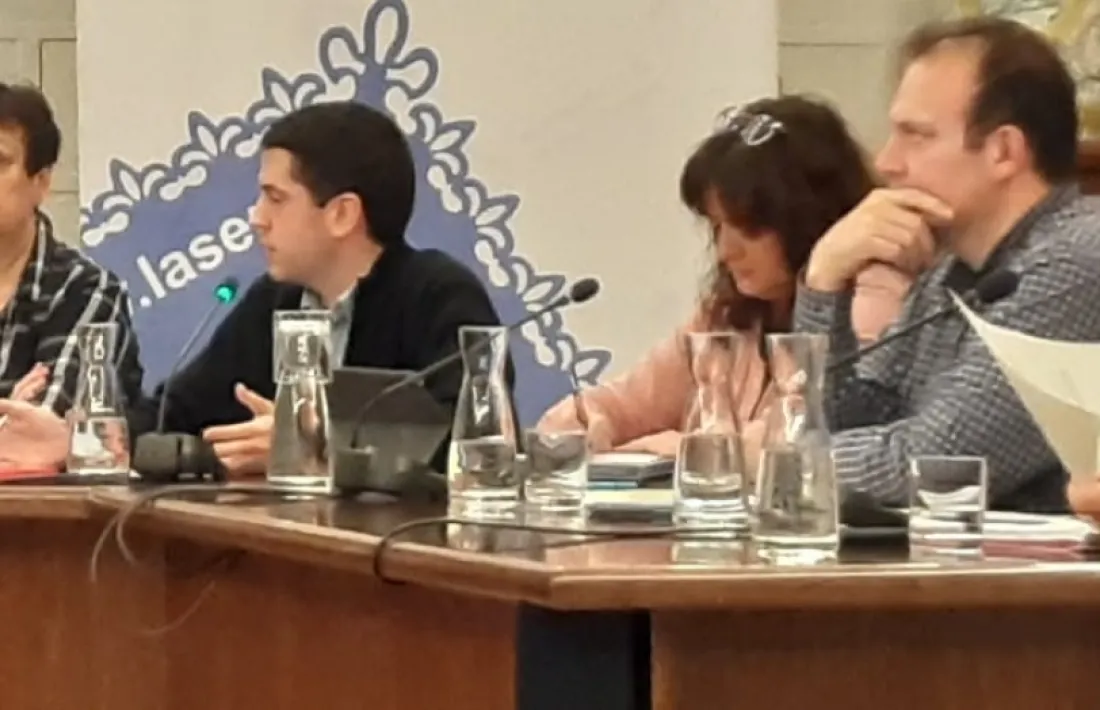 La moció, aprovada per unanimitat, l'ha presentat el regidor de Compromís Joan Barrera