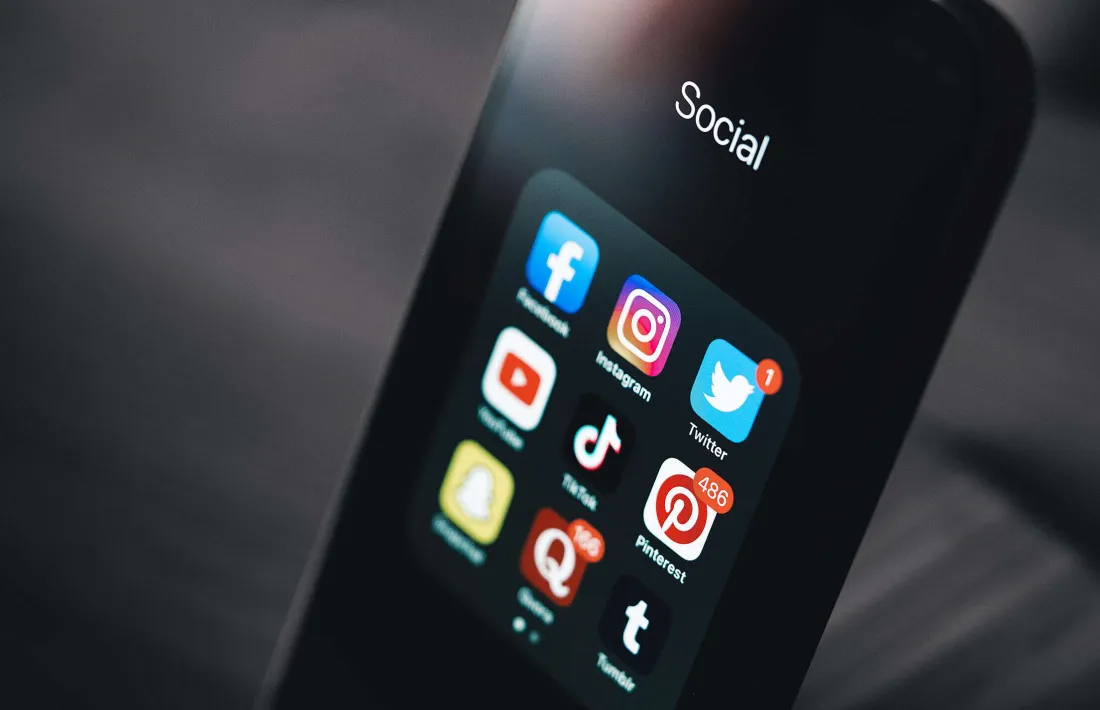 La taxa de depressió es duplica en els adolescents amb conductes de risc per l’ús de les pantalles.