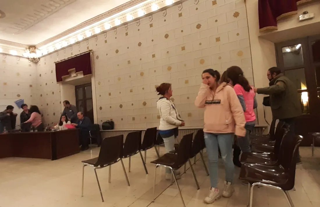 Algunes de les treballadores de l’empresa lleidatana van comparèixer a l’últim ple de l’Ajuntament de la Seu d’Urgell per exposar-hi la seva problemàtica.