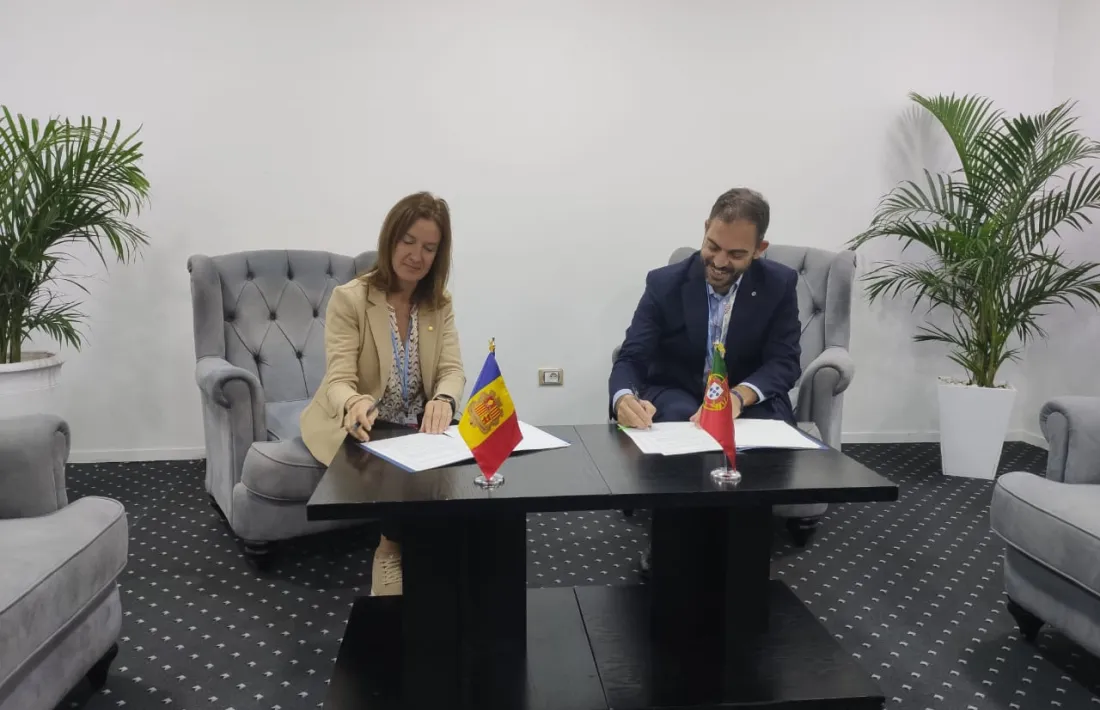 Sílvia Calvó amb el ministre de Medi Ambient i Acció Climàtica portuguès, Duarte Cordeiro.