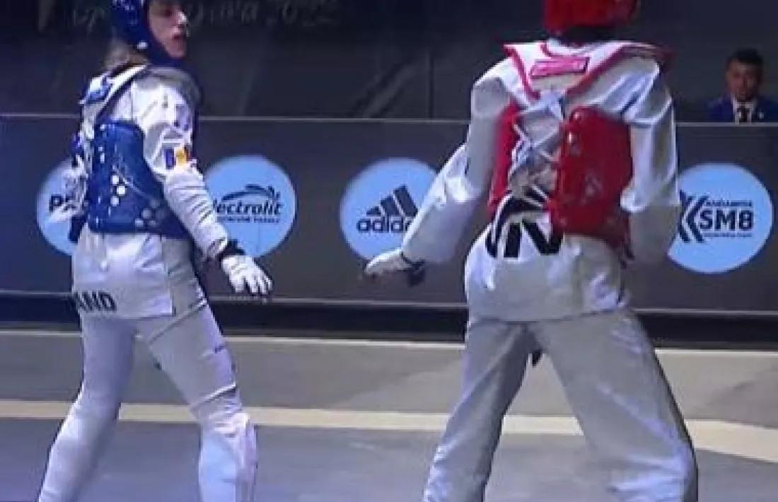 Naira Liñán, al combat del Mundial.