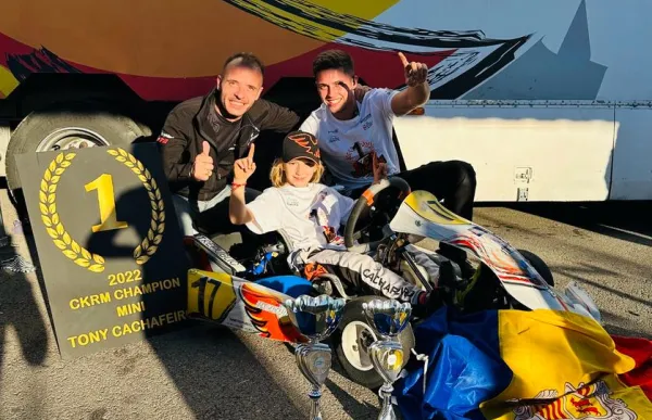 p._29_tony_cachafeiro