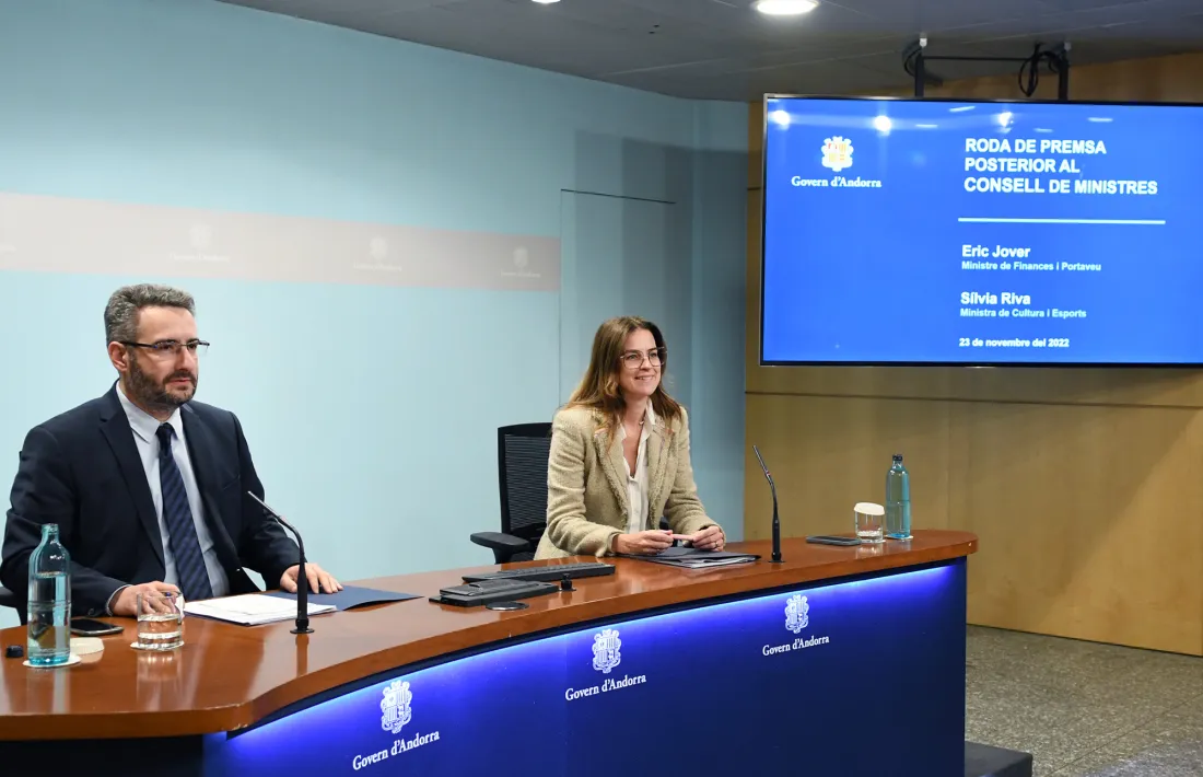 Jover i Riva, en la roda de premsa posterior al Consell de Ministres, avui.