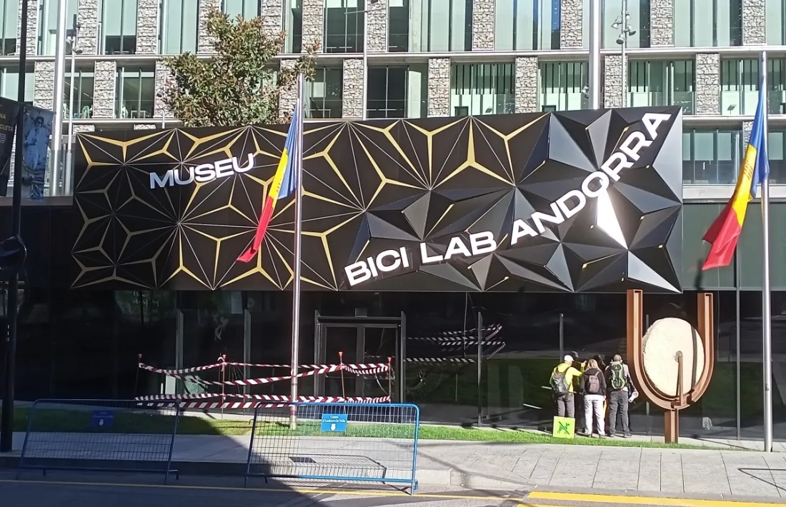 Vista exterior del Bici Lab d’Andorra la Vella.