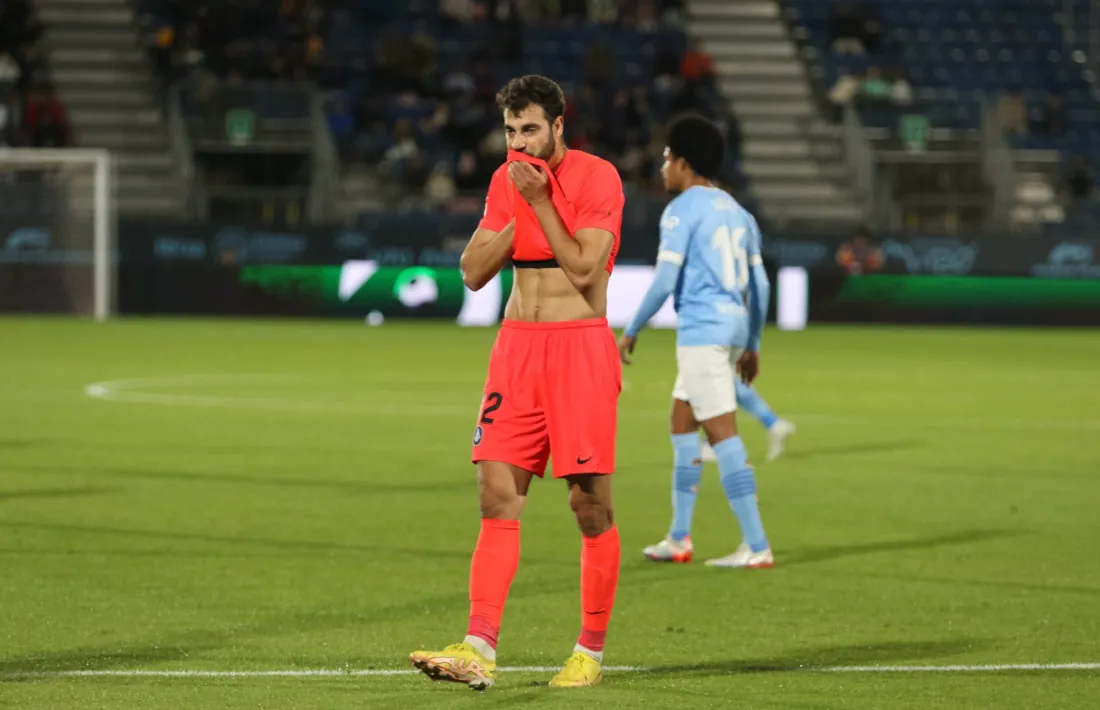 Sinan Bakis, davanter de l’FC Andorra, va tornar a veure porteria i aquesta vegada va ser des del punt de penal contra l’Eivissa.