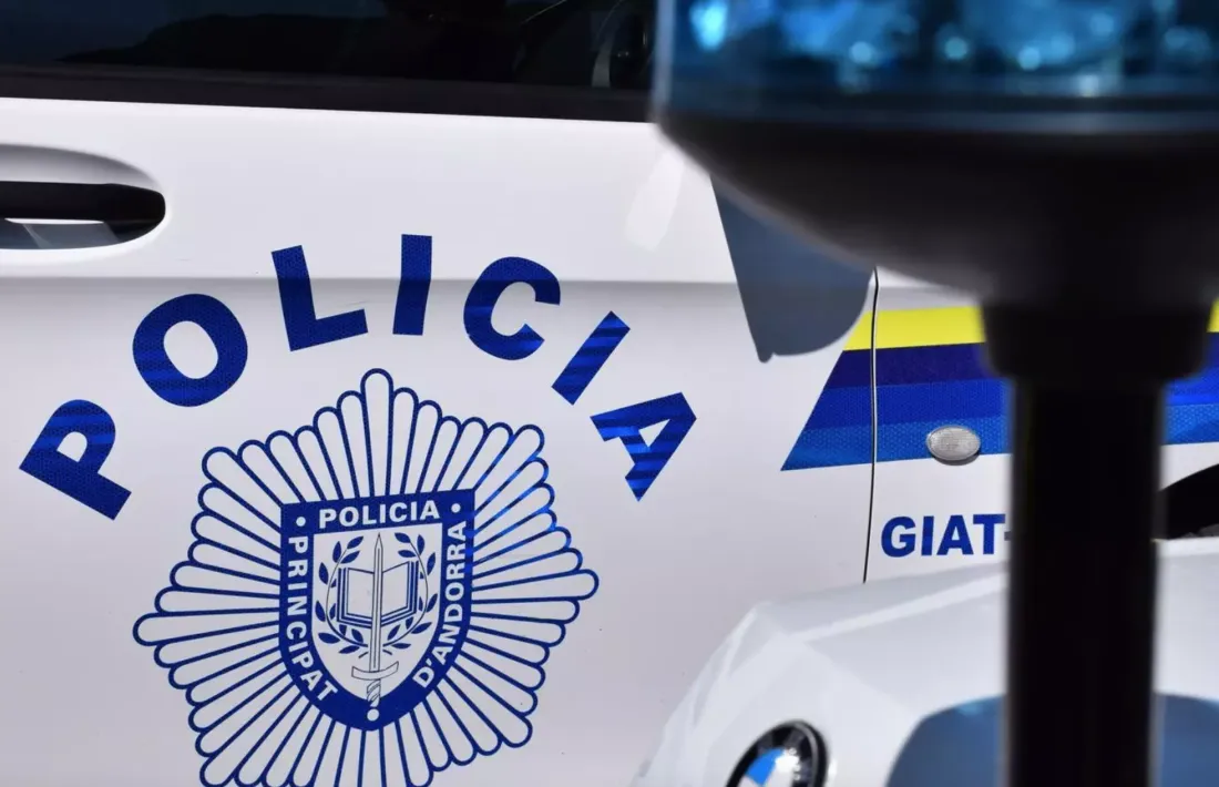 Un vehicle policial.