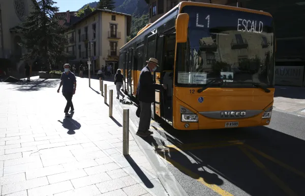 p._03_mascareta_facundo_santana