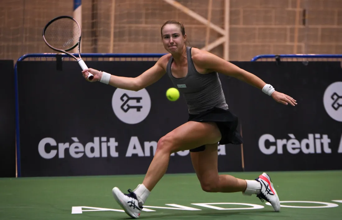 La tennista sueca Rebecca Peterson va ser la primera de la jornada d’ahir a classificar-se per als quarts de final.