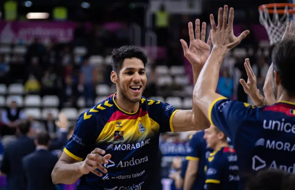 p._28_felipe_dos_anjos