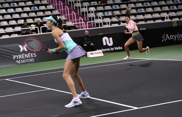 p._29_vicky_vs_georgina_tennis