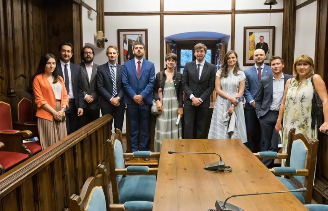 Roger Padreny amb els participants en la reunió de la Xarxa de joves de l’OSCE-PA que va acollir Andorra el juny passat.