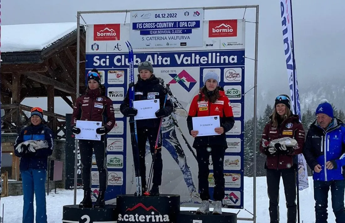 Gina del Rio, al lloc més alt del podi.