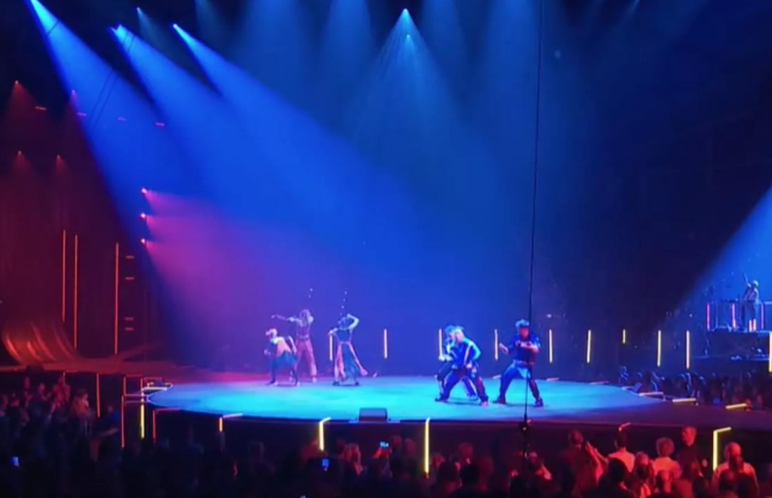 120 voluntaris van donar un cop de mà durant les sessions del Cirque du Soleil.