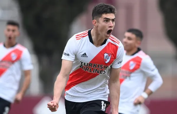 p._28_joaquin_panichelli_river_foto_central